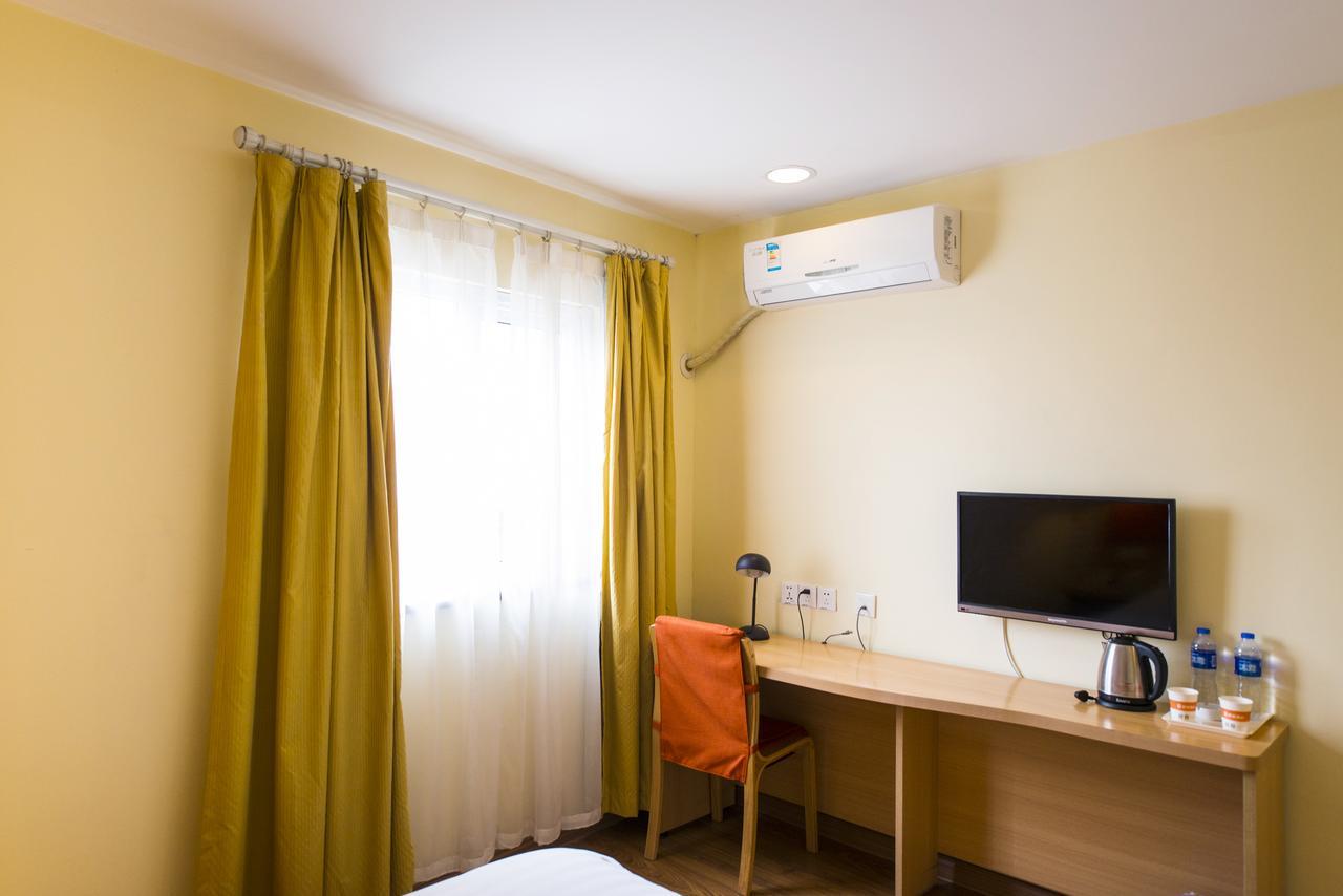 Home Inn Shanghai Daning International Guangzhong Road Circus City Exterior foto